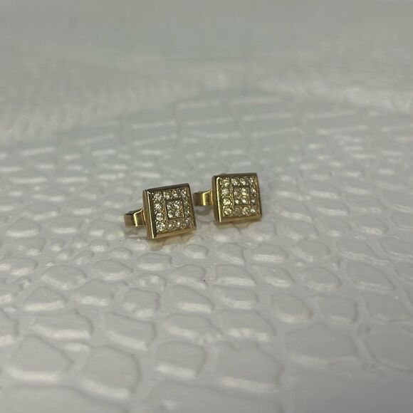 NiniβRicci Gold/Crystal Vintage Clip on Earrings - Picture 2 of 8